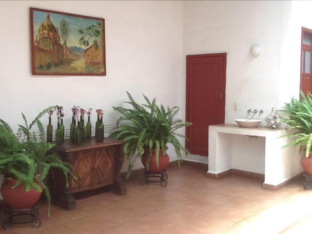 Posada De San Agustin Pátzcuaro Zewnętrze zdjęcie